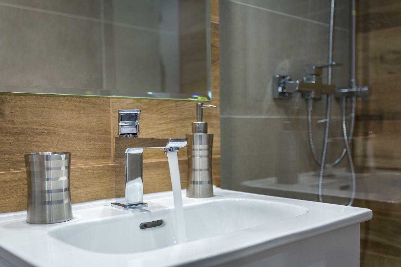 5B Premium Apartment Krasków Εξωτερικό φωτογραφία